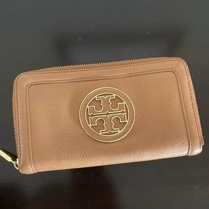 Tory Burch Wallet